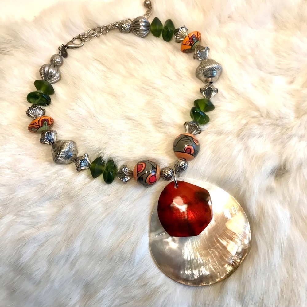 Chico’s Statement Necklace Shell & Chunky Beads
